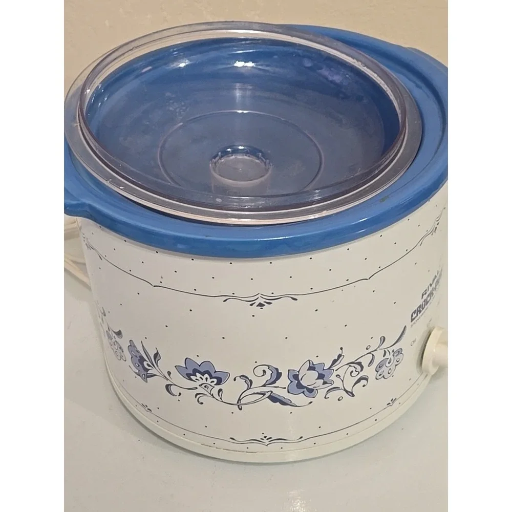 VINTAGE Rival Crock Pot 3120 2.5 Qt Blue Floral Pattern Stoneware Slow Cooker
